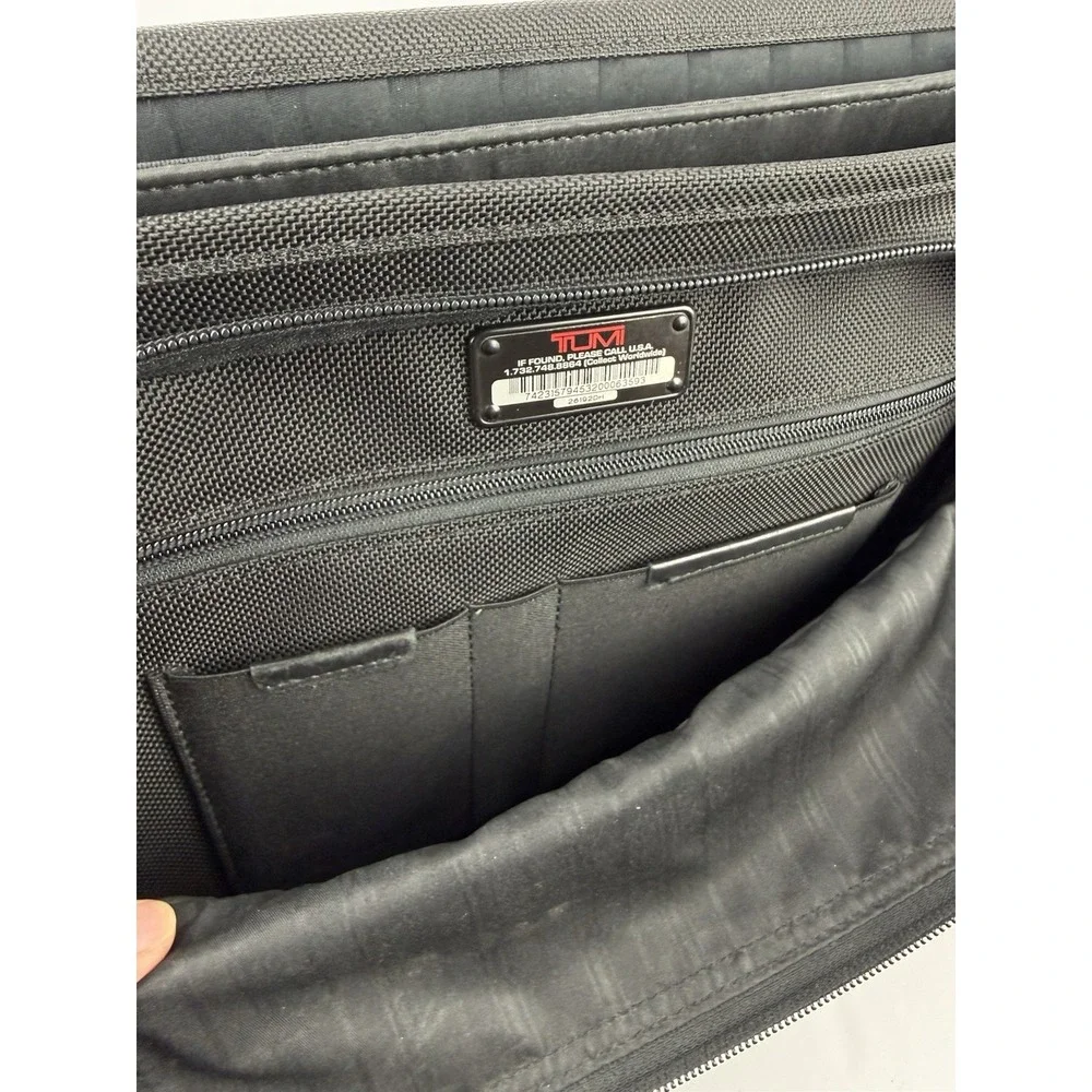 Tumi Alpha Briefcase Slim Black Portfolio Ballistic Nylon Laptop Bag Travel